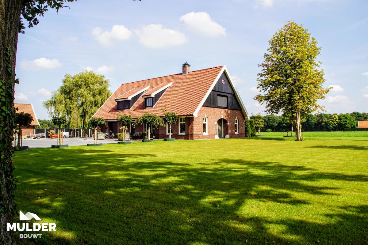 Drie woonboerderijen in Beckum