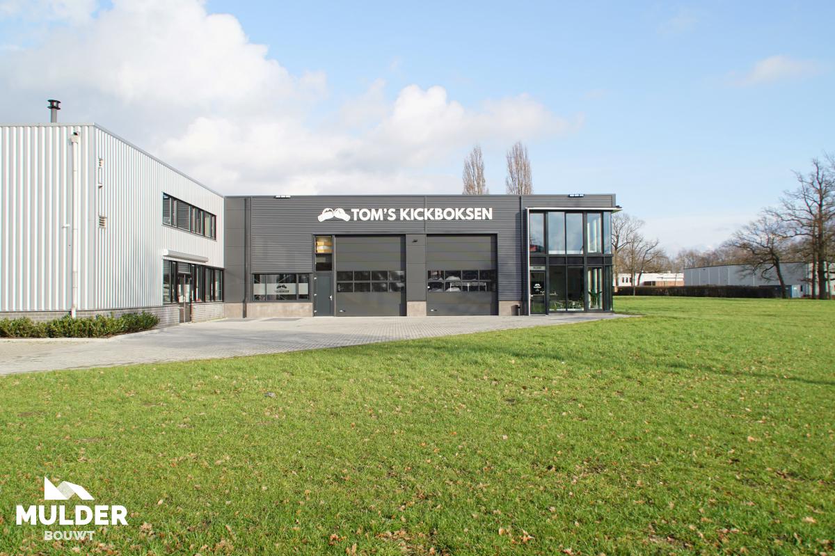 Bedrijfspand in Hengelo