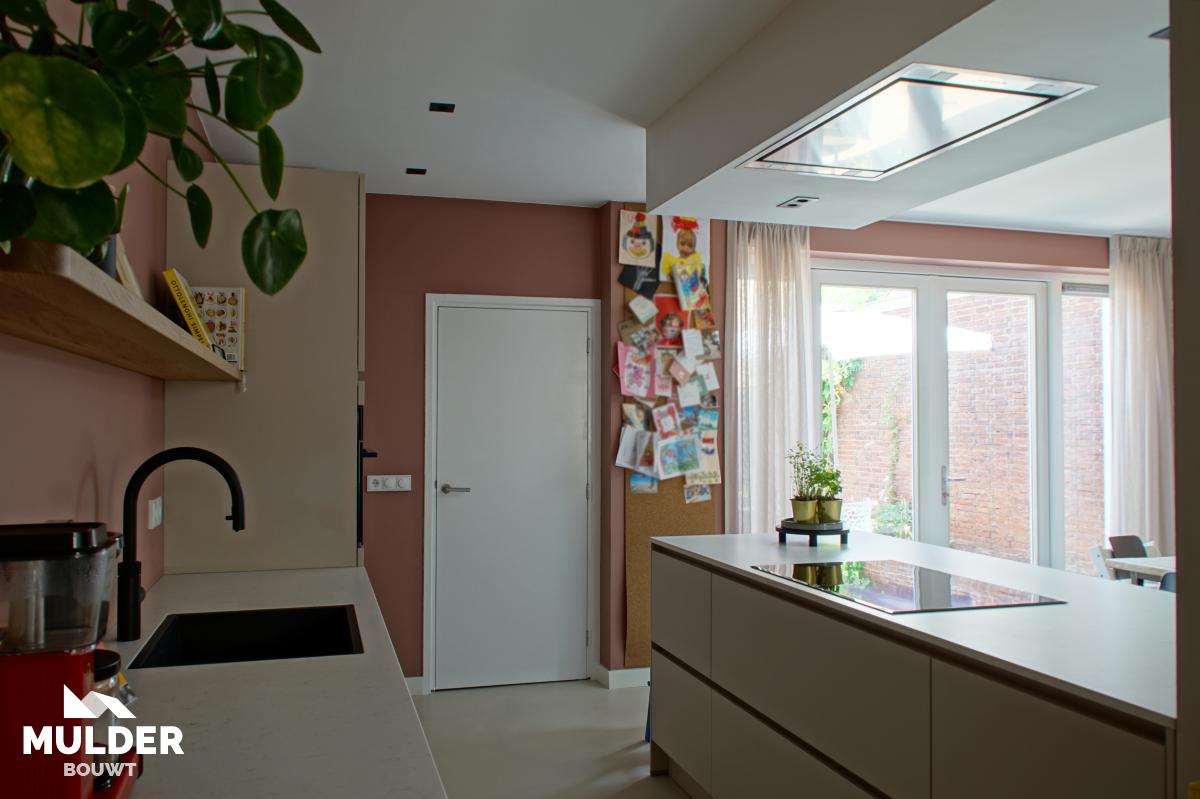Uitbouw woonhuis in Enschede