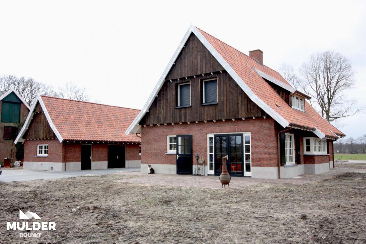 Drie woonboerderijen in Beckum