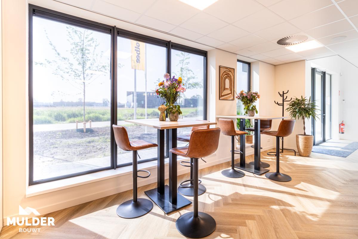 Bedrijfspand op de Veldkamp, Borne I